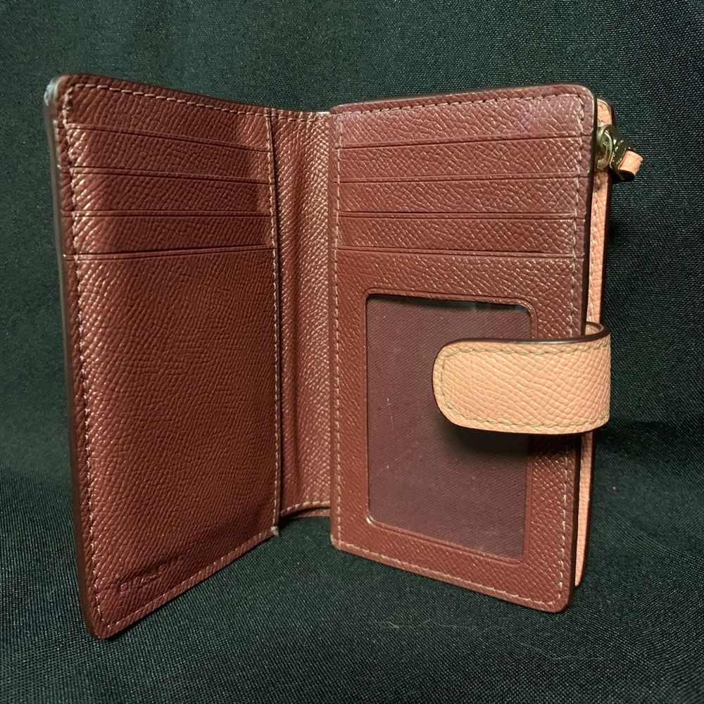 Coach Medium Corner Zip Wallet - image 2